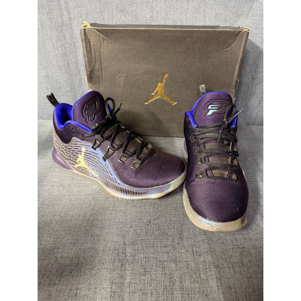 Jordan CP3 10-Purple Dynasty/Metallic Silver-Size 9.5 854294-505‎